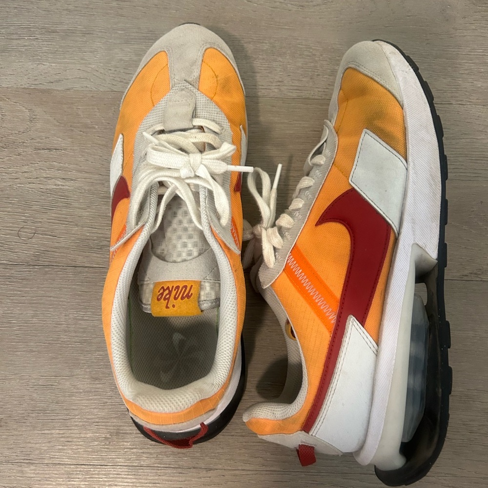 Nike Air Max Pre-Day 'Kumquat' DC9402 800 Men Size 10.5